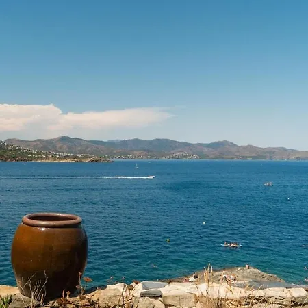La Lloia Seafront